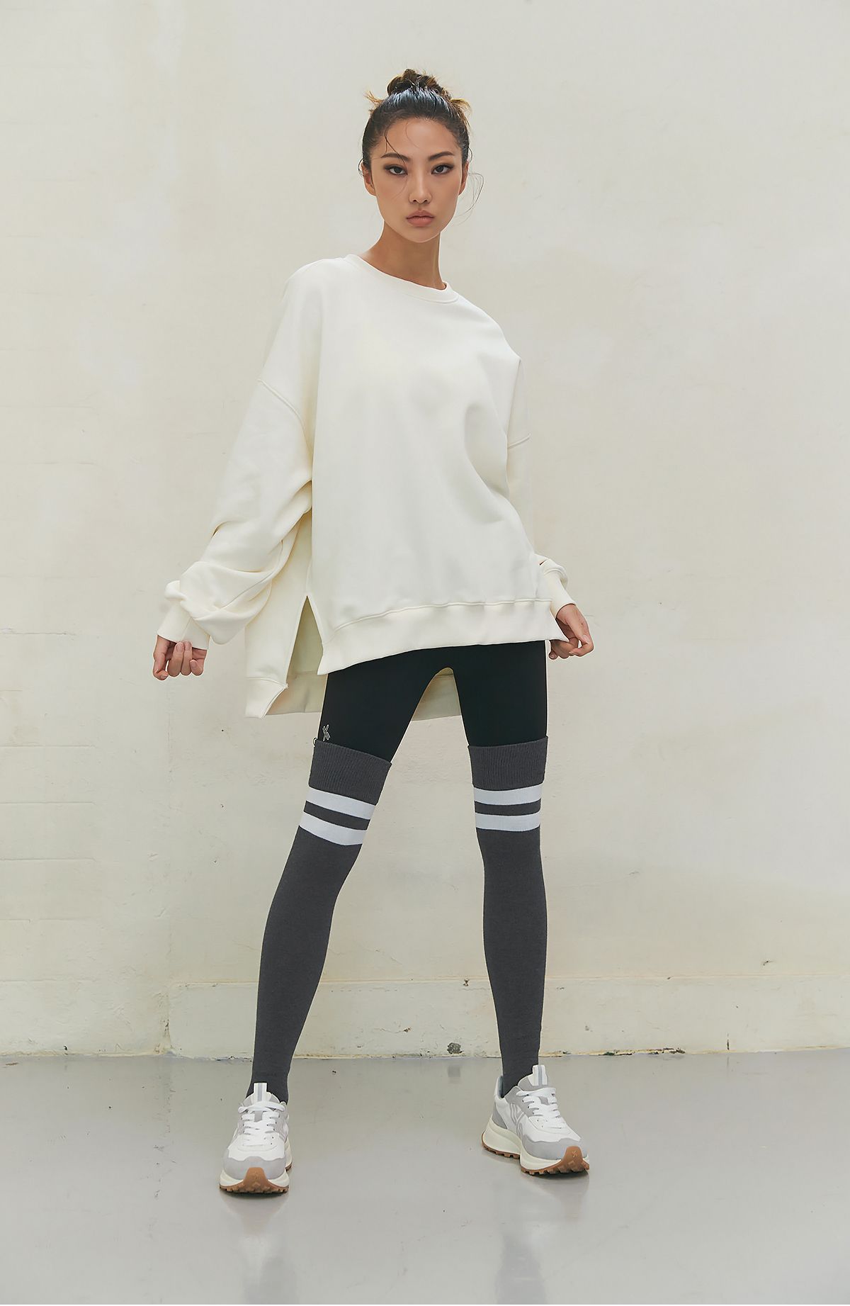  XEB210H_Double line overknee socks 