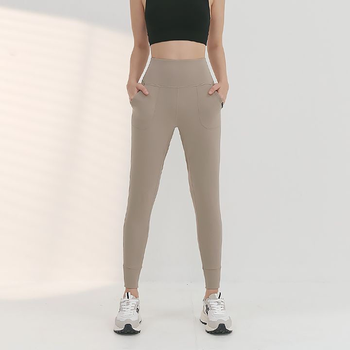  XP9197F_Black Label Signature 360N Light Jogger Leggings 