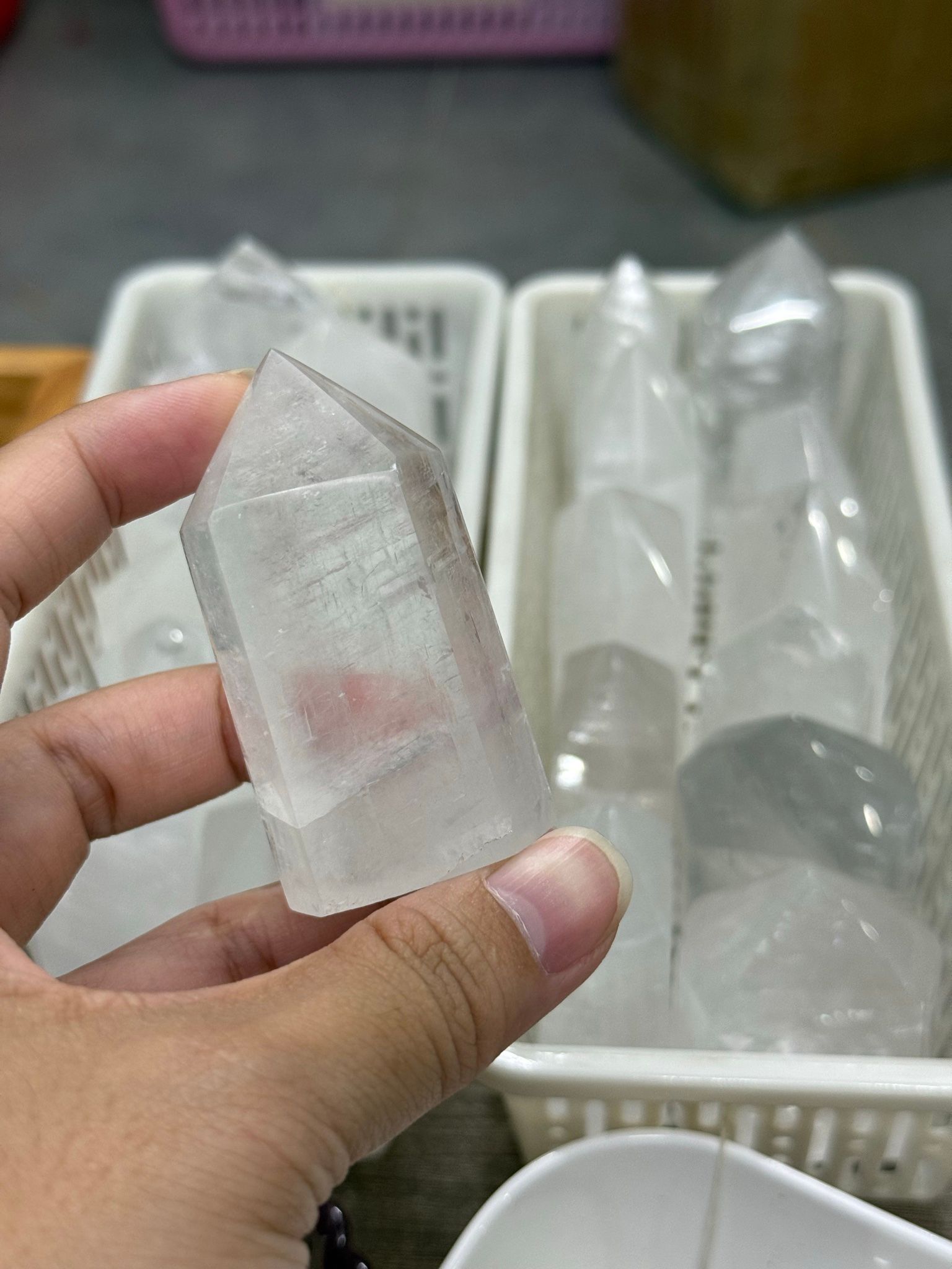 White Calcite Tower (Gr) Trụ Canxit Trắng