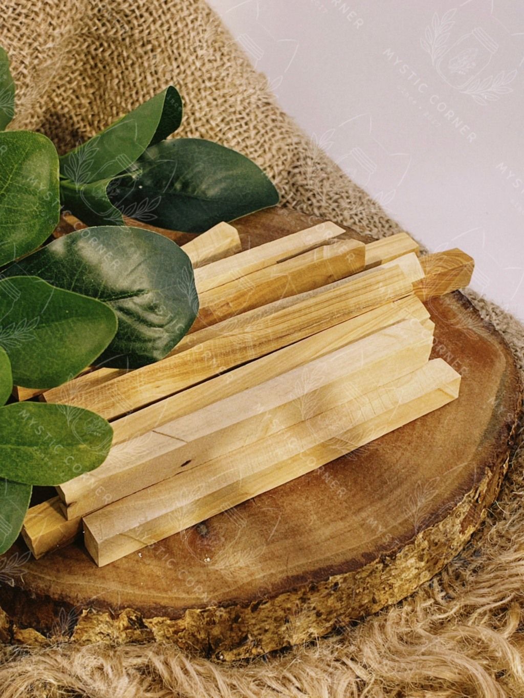 Gỗ đàn hương xông nhà Ấn Độ (Sandalwood) thanh tẩy không gian, xông nhà, bài tarot, reiki, healing,thiền định