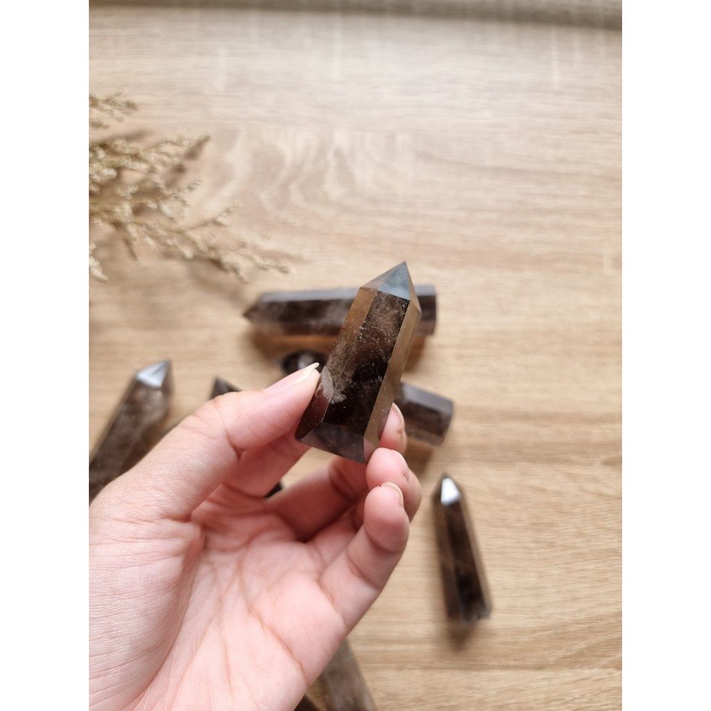 Trụ đá thạch anh Khói (Smoky Quartz), trụ đá thanh tẩy trong Tarot, cân bằng năng lượng, Reiki, đá phong thủy