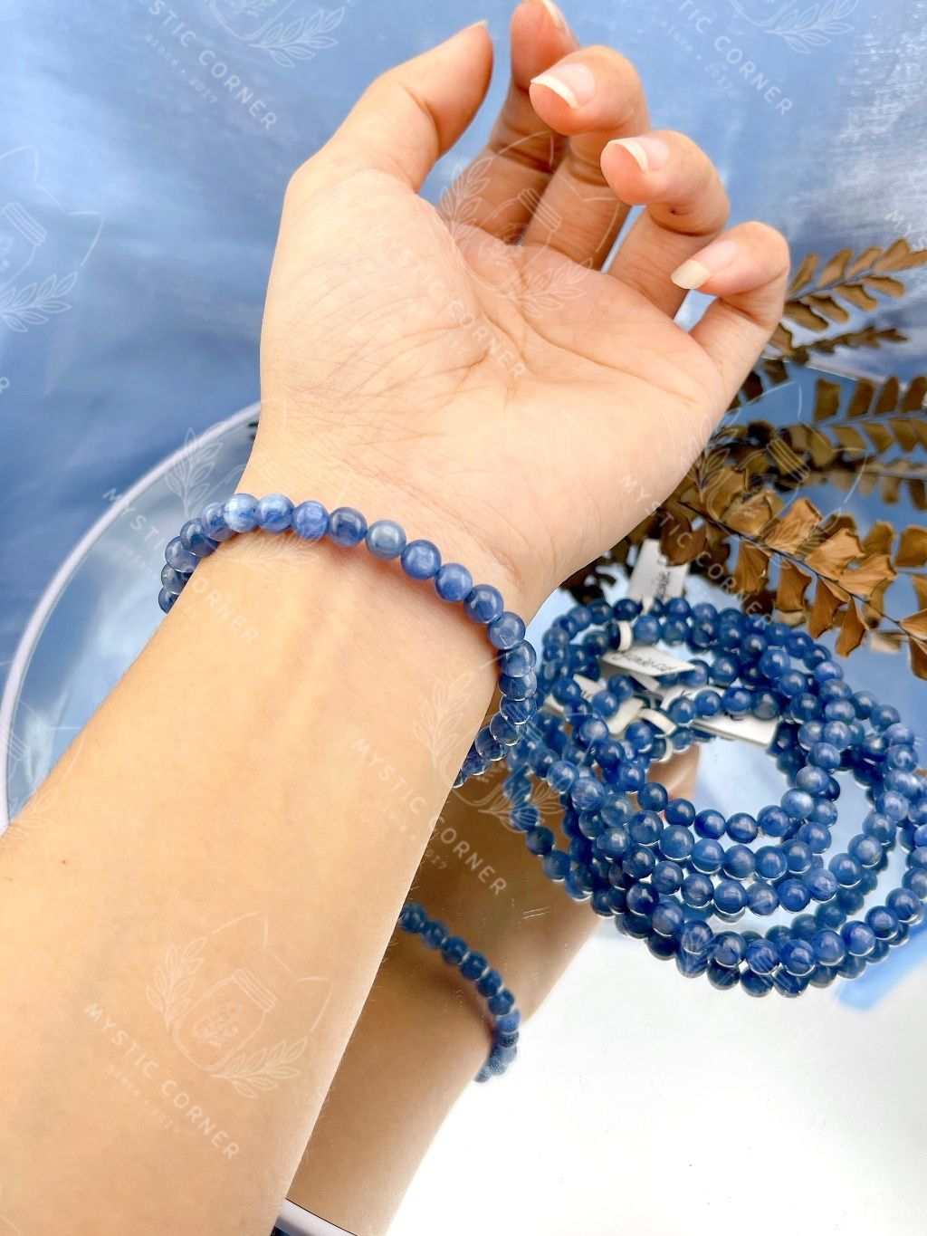 Vòng tay đá phong thuỷ KYANITE tự nhiên size 5.5li