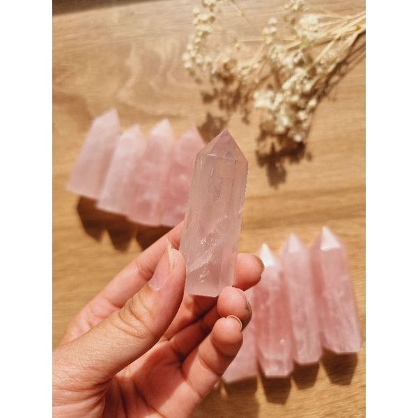 Trụ đá thach anh Hồng (Rose Quartz ), trụ đá thanh tẩy trong Tarot, Reiki, thiền định, phong thủy