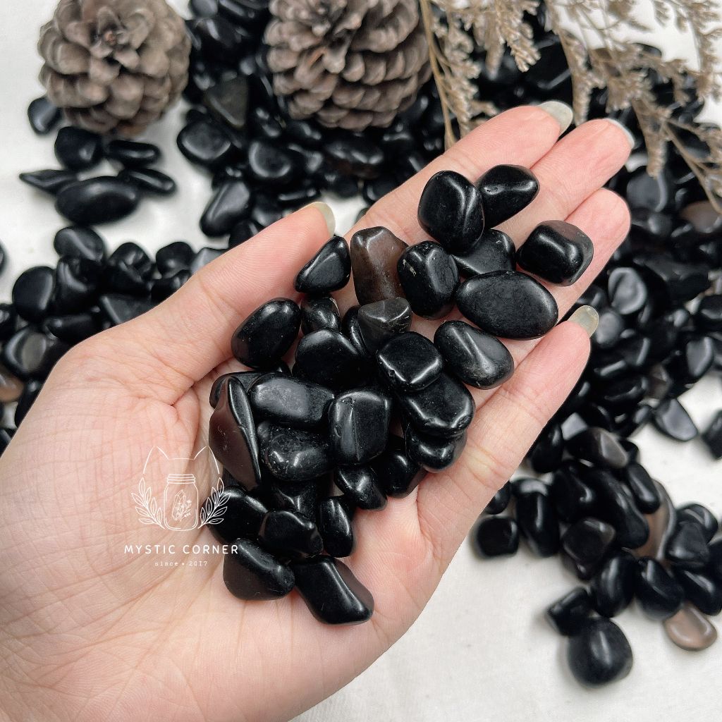 Vụn đá Black Obsidian (đá thuỷ tinh núi lửa), đá thạch anh, đá thanh tẩy bài Tarot, đá phong thuỷ