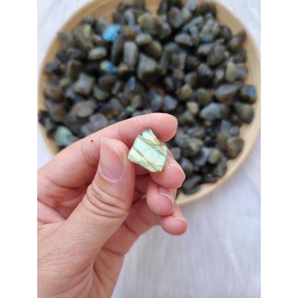 Đá thô Labradorite mini (Đá xà cừ - Hắc Nguyệt Quang) đá thanh tẩy Tarot, Reiki, đá thạch anh phong thủy