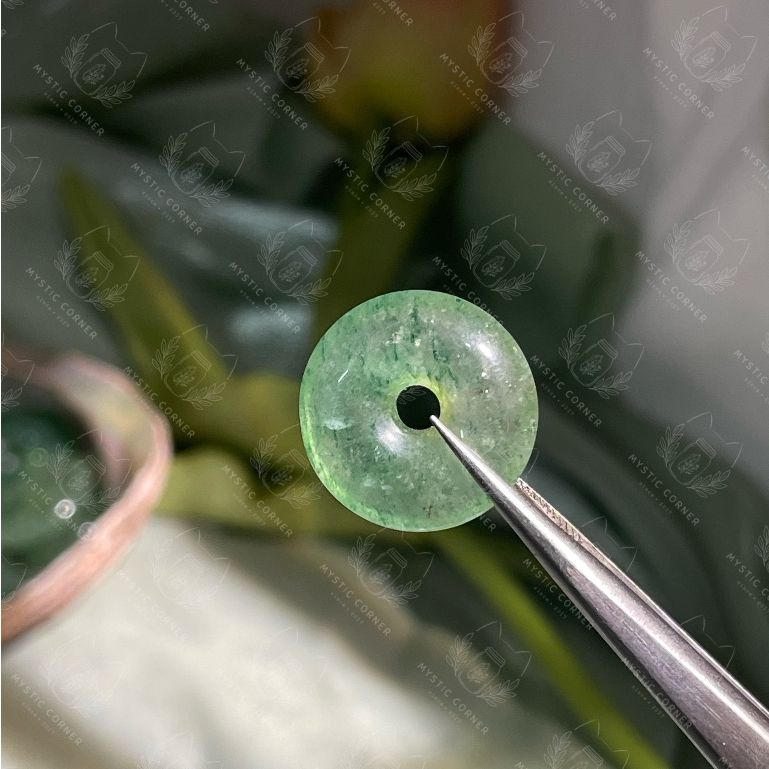 Đồng điếu phong thuỷ đá Thạch anh Dâu Xanh (Green Strawberry Crystal Quartz)