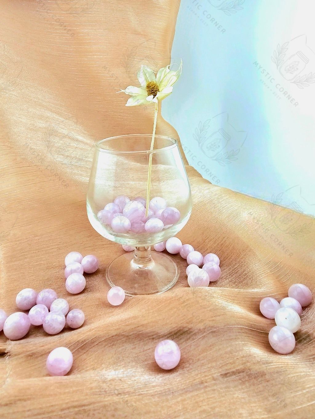 Cầu đá Kunzite mini tự nhiên hỗ trợ năng lượng yêu thương xoa dịu tinh thần, đá thanh tẩy Tarot, đá phong thủy reiki