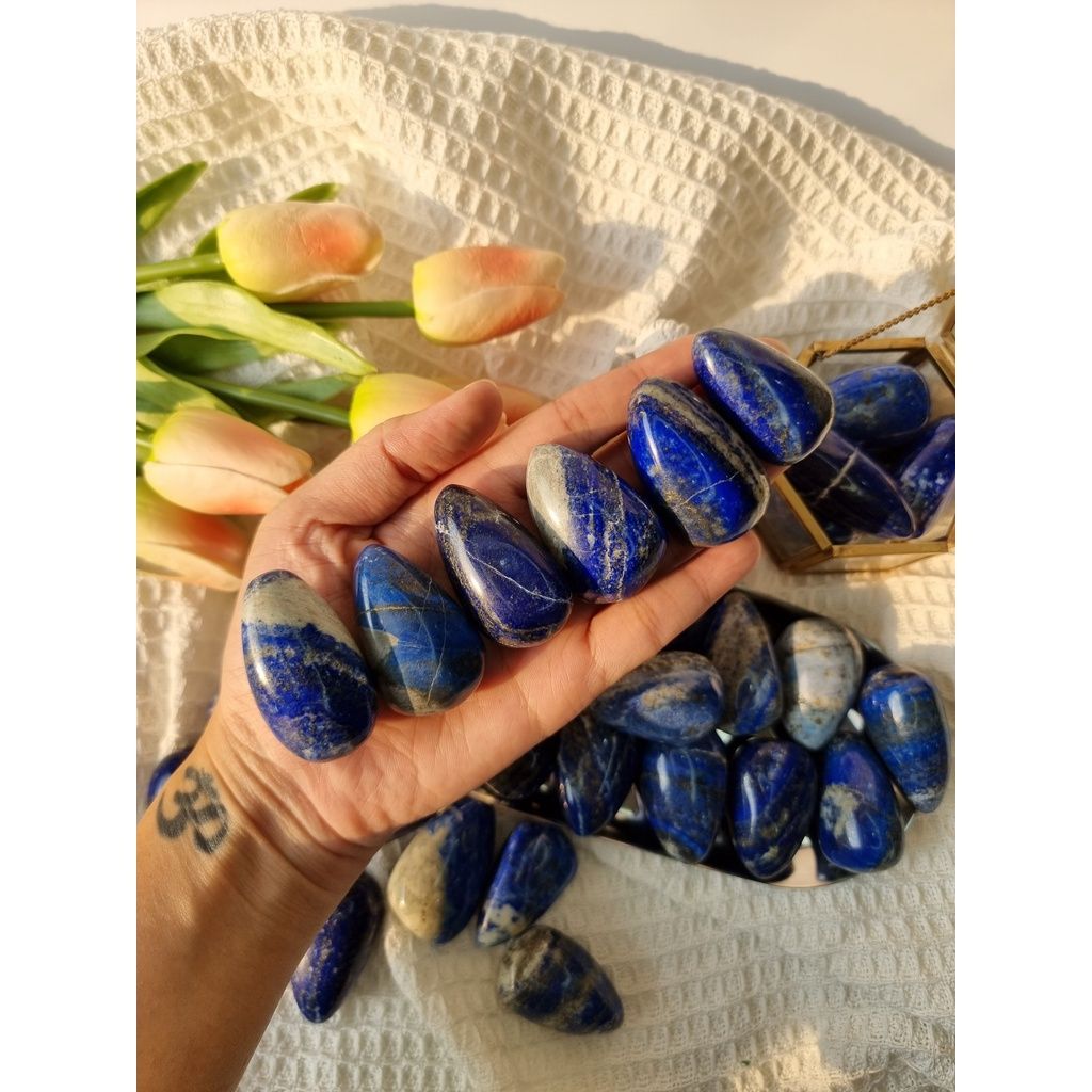 Viên đá thanh tẩy Lapis Lazuli (Ngọc Lưu Ly) loại đẹp dùng trong Tarot, Reiki, thiền định, phong thủy
