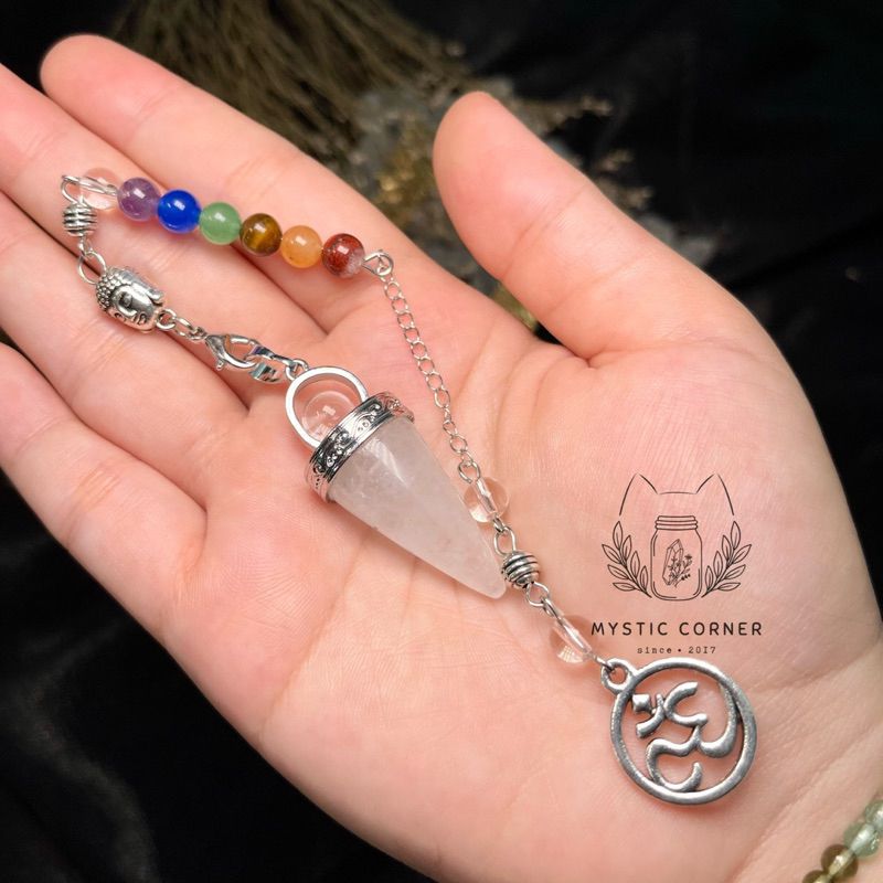 Con lắc cảm xạ đá thạch anh trắng Clear Quartz dây 7 luân xa charm Buddha, Om