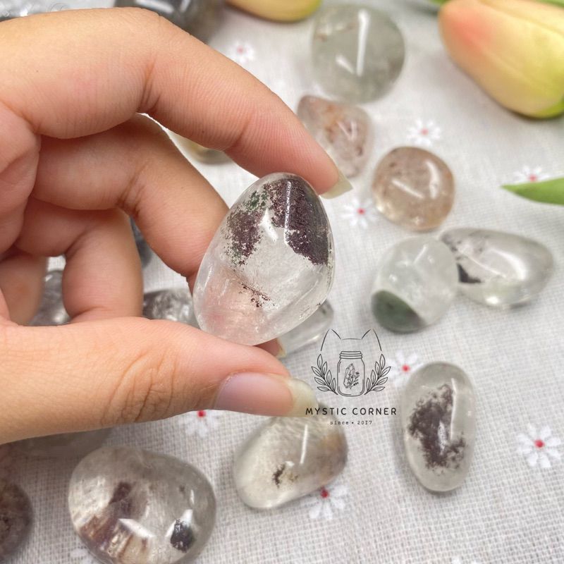 Viên Thạch anh Ưu Linh (Ghost Quartz/ Garden Quartz), đá thanh tẩy, đá phong thuỷ