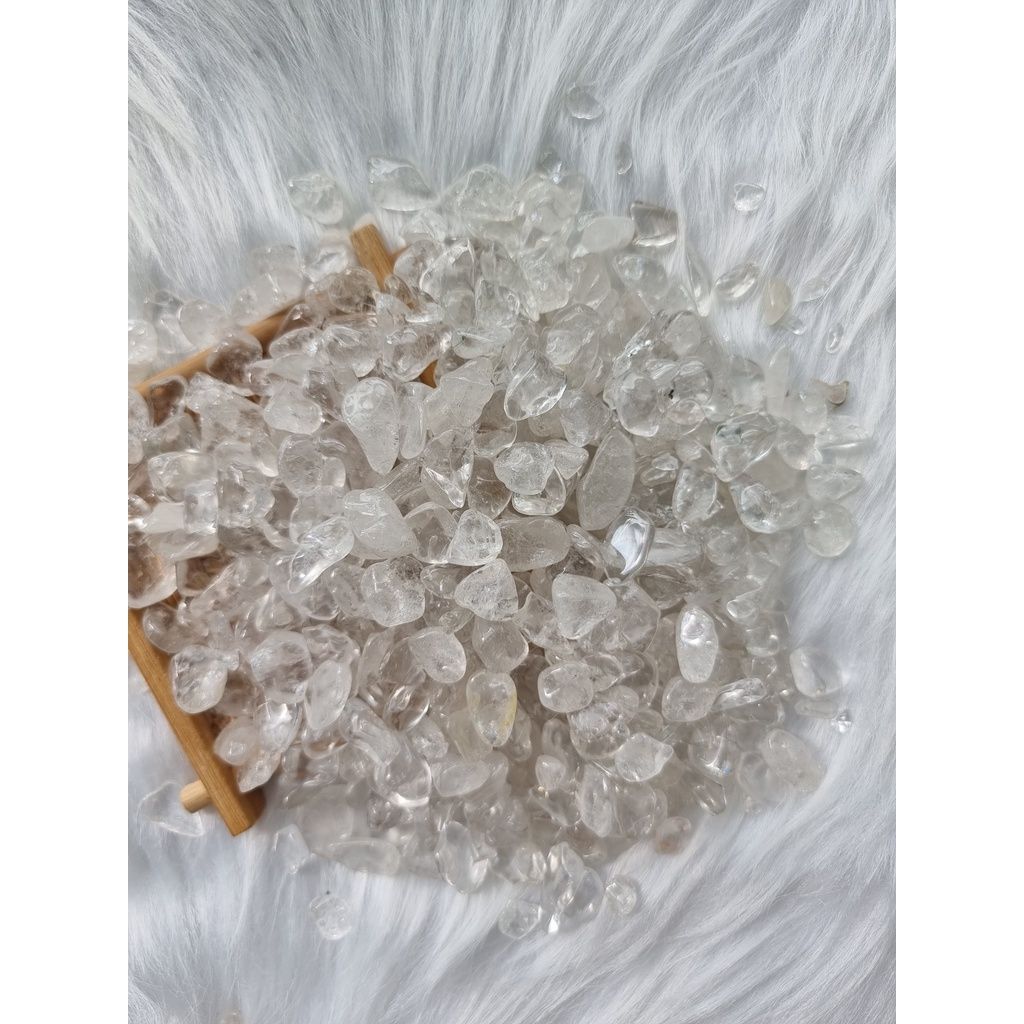 Vụn đá thạch anh Trắng (Clear Quartz) làm Grid, thanh tẩy trong Tarot, Reiki, thiền định, phong thủy