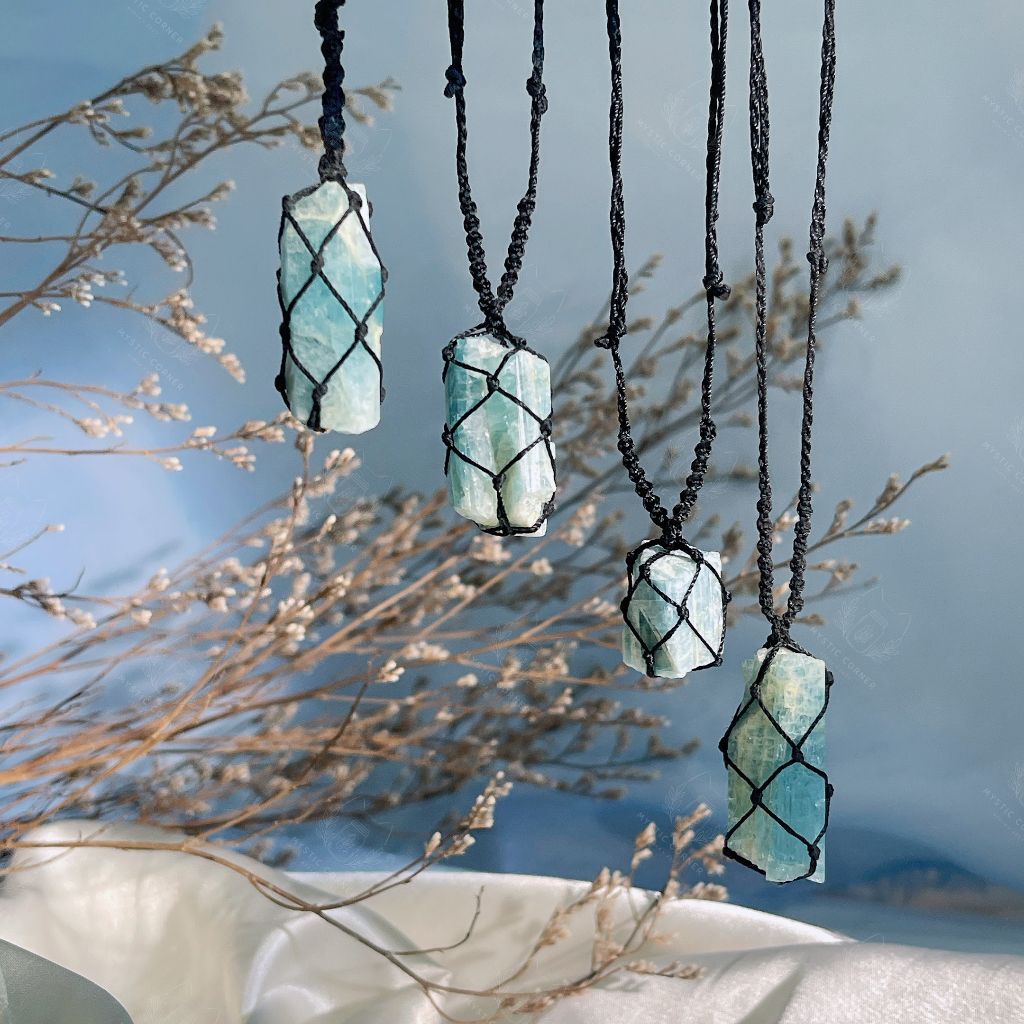 Vòng cổ, vòng tay đan macrame đá thô Aquamarine, dây chuyền đá phong thuỷ hỗ trợ sự tự tin, giao tiếp, luân xa 5