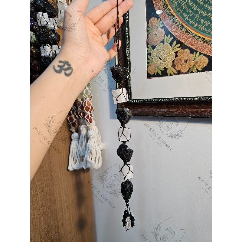 Dây treo bảo vệ đá Black Tourmaline kết hợp Selenite, đá phong thủy, đá thanh tẩy