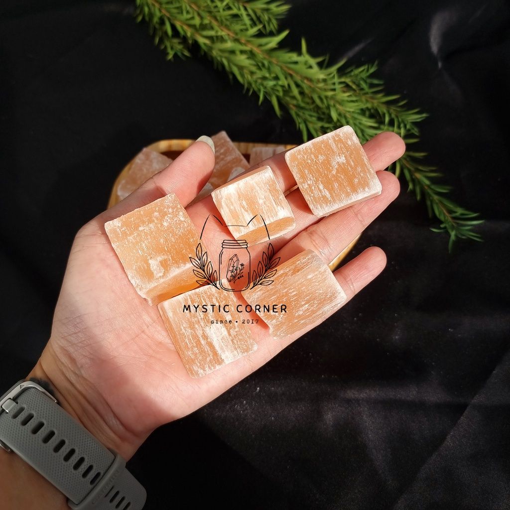 Đá thô thanh tẩy Selenite Cam (Orange Selenite)