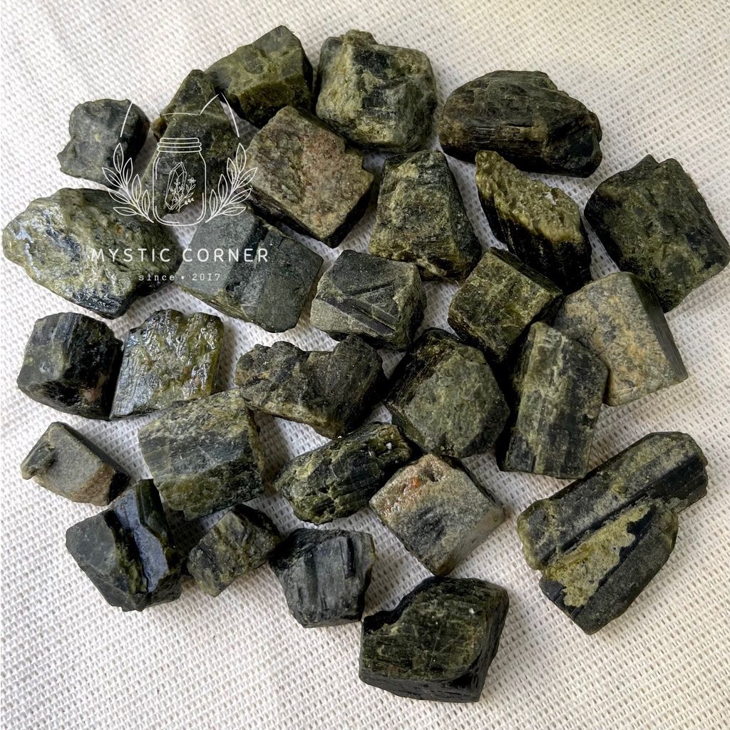 Đá thô Green Tourmaline chuyển hóa năng lượng tiêu cực, đá thanh tẩy, đá phong thủy, Reiki