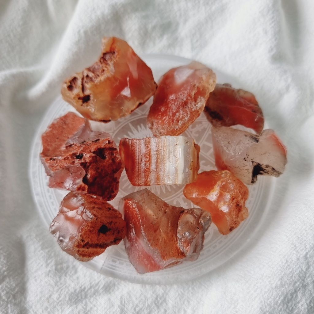 Viên đá thô mã não Carnelian (Carnelian Agate) đá thanh tẩy Tarot, Reiki, phong thủy, thiền định