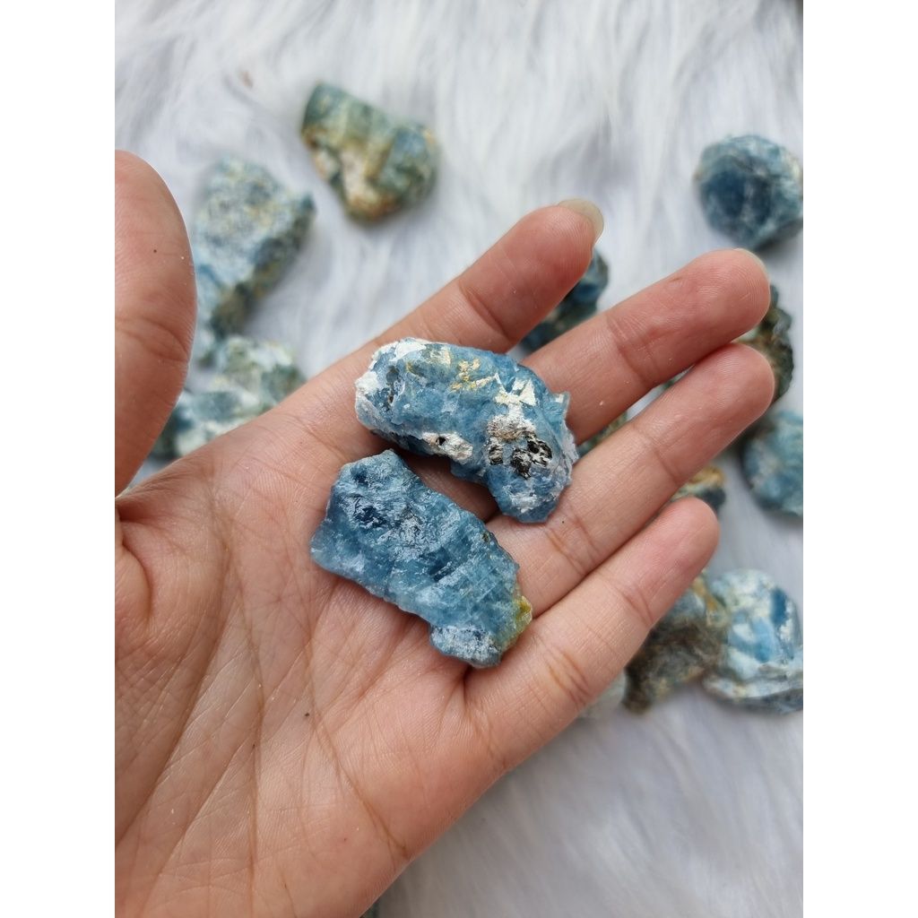 Đá thô Aquamarine (Ngọc Xanh Biển) tự nhiên, đá thanh tẩy dùng trong Tarot, Reiki