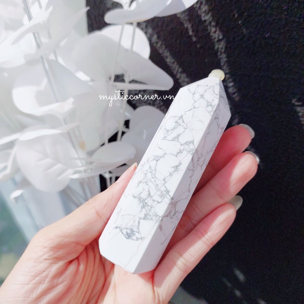 Trụ đá thanh tẩy Howlite trắng (đá Bạch Tùng)