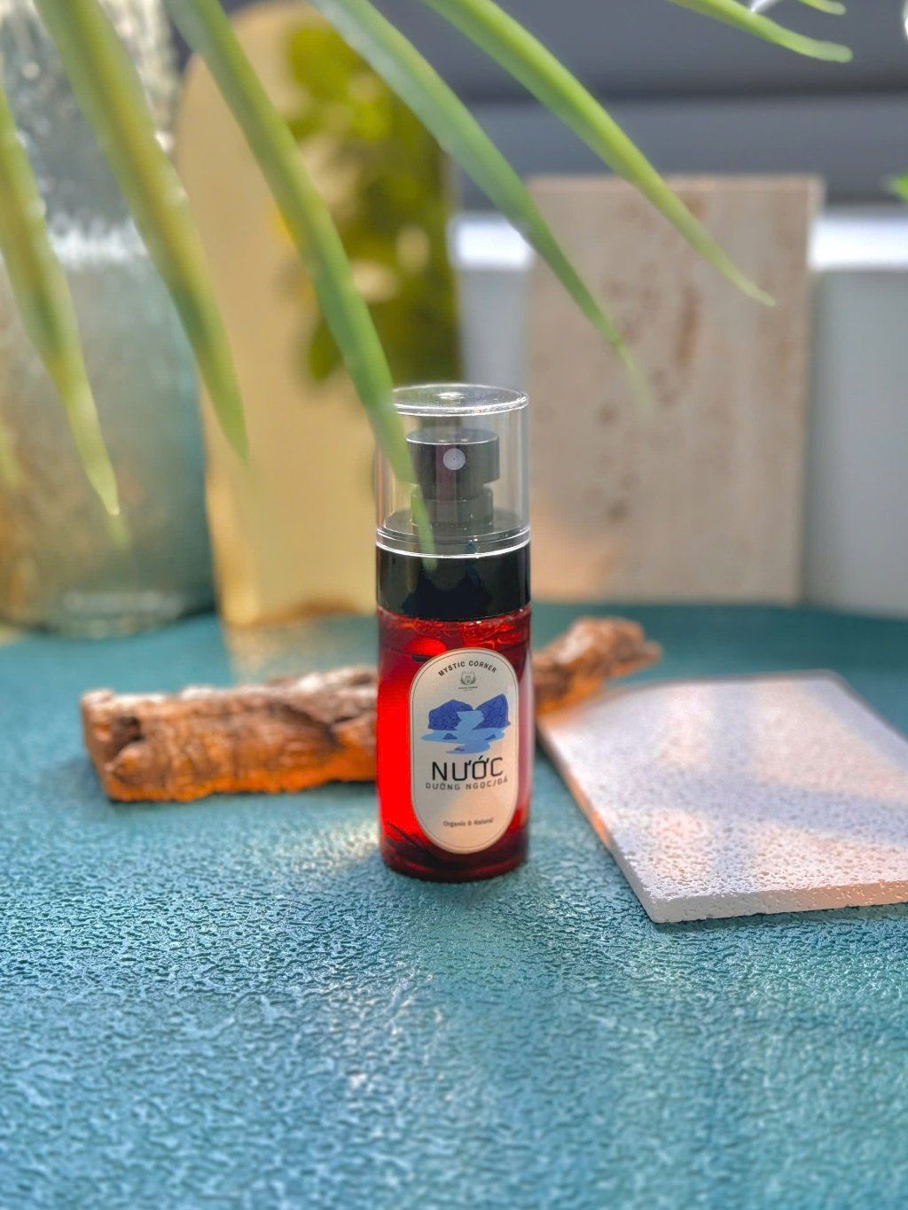 Nước cất thảo mộc dưỡng đá, nước thanh tẩy hỗ trợ năng lượng đá tinh thể, đá thạch anh, nước lau vật phẩm phong thủy