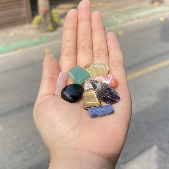 Túi 9 viên đá thach anh, đá thanh tẩy bài Tarot, đá phong thuỷ hỗ trợ may mắn, quà tặng