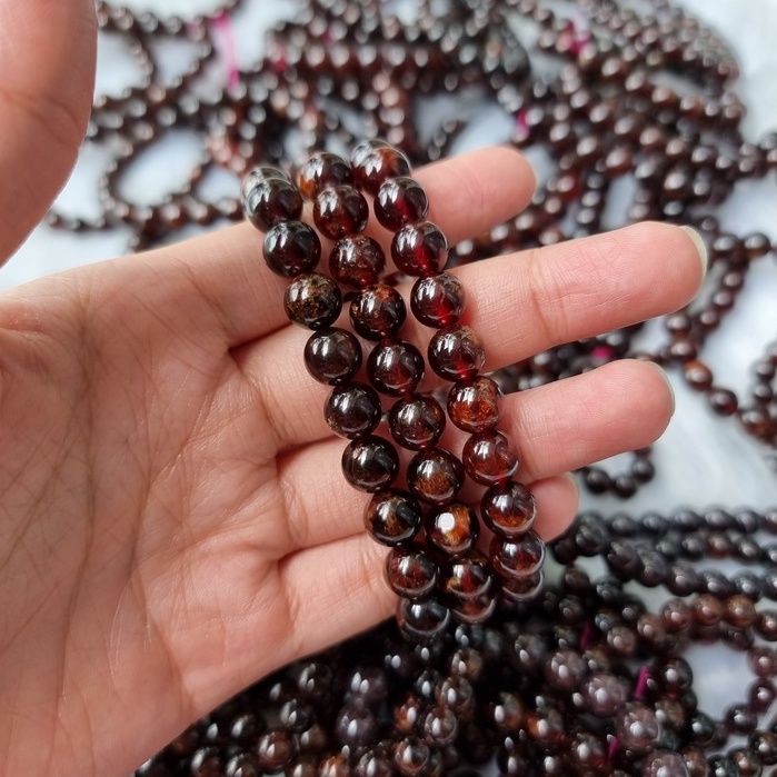 Vòng tay đá Garnet (Ngọc Hồng Lựu) tự nhiên