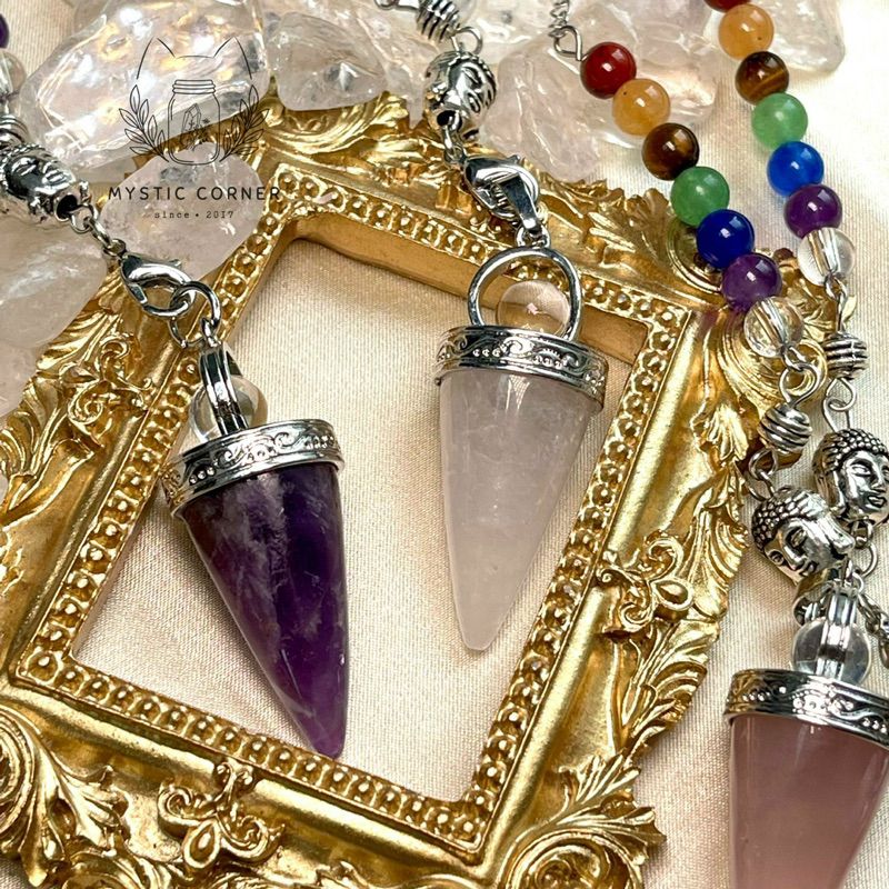 Con lắc cảm xạ đá thạch anh tím Amethyst Quartz dây 7 luân xa charm Buddha, Om