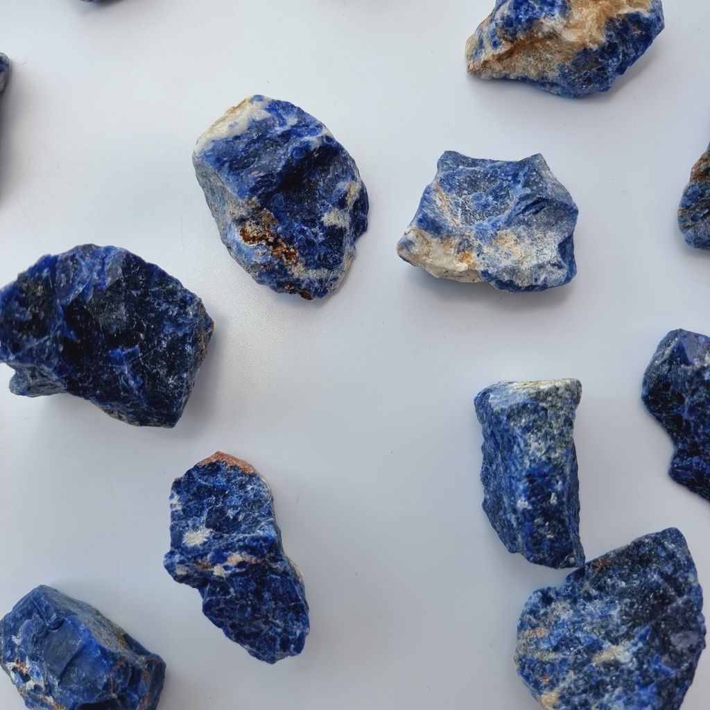 Đá thô thanh tẩy Sodalite xanh dương, đá thạch anh dùng trong Tarot, Reiki, phong thủy