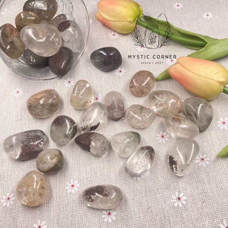 Viên Thạch anh Ưu Linh (Ghost Quartz/ Garden Quartz), đá thanh tẩy, đá phong thuỷ