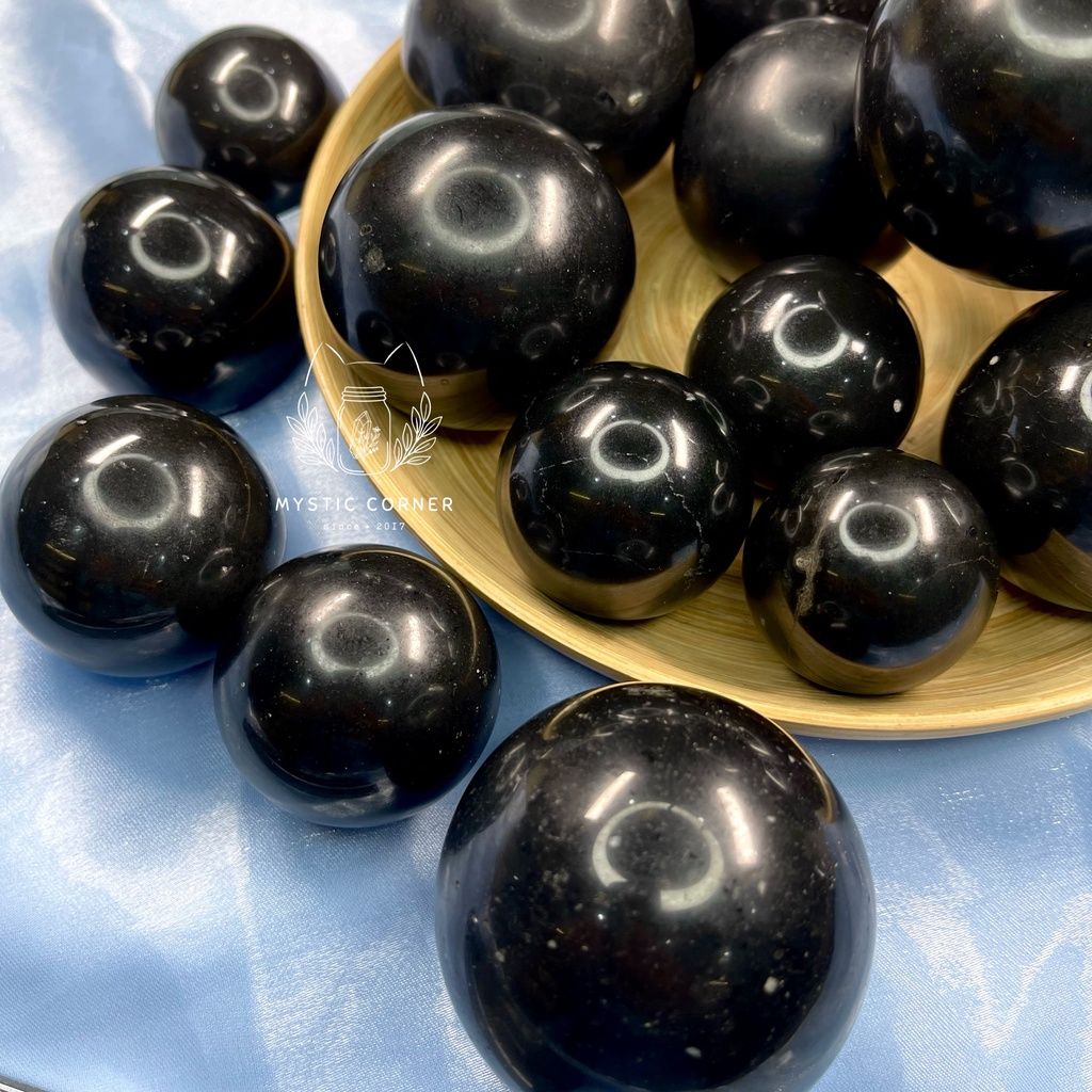 Cầu đá phong thuỷ Black Tourmaline, ngăn chặn năng lượng tiêu cực.