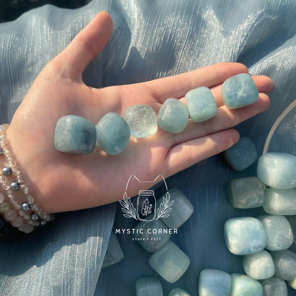 Viên đá Aquamarine (Ngọc Xanh Biển), đá thanh tẩy, đá phong thủy dùng trong Tarot, Reiki, thiền định