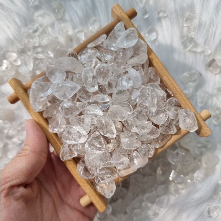 Vụn đá thạch anh Trắng (Clear Quartz) làm Grid, thanh tẩy trong Tarot, Reiki, thiền định, phong thủy