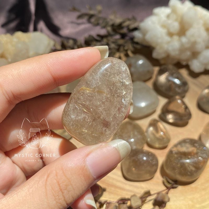 Viên đá thạch anh tóc (rutilated quartz tumbled), đá phong thuỷ, tài lộc