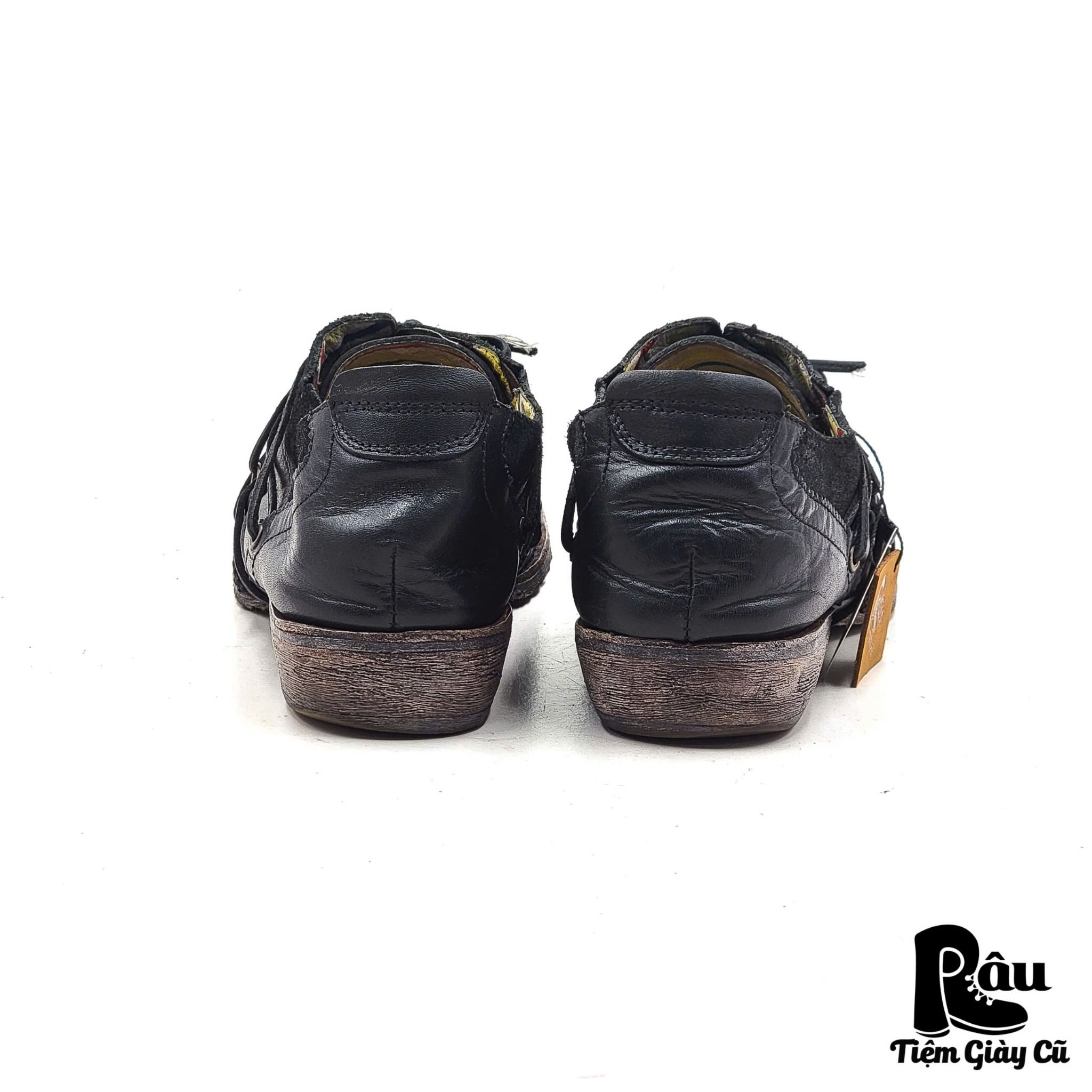 |SIZE 42| WHOOP'EE' LACE UP SHOES AGA42-5969