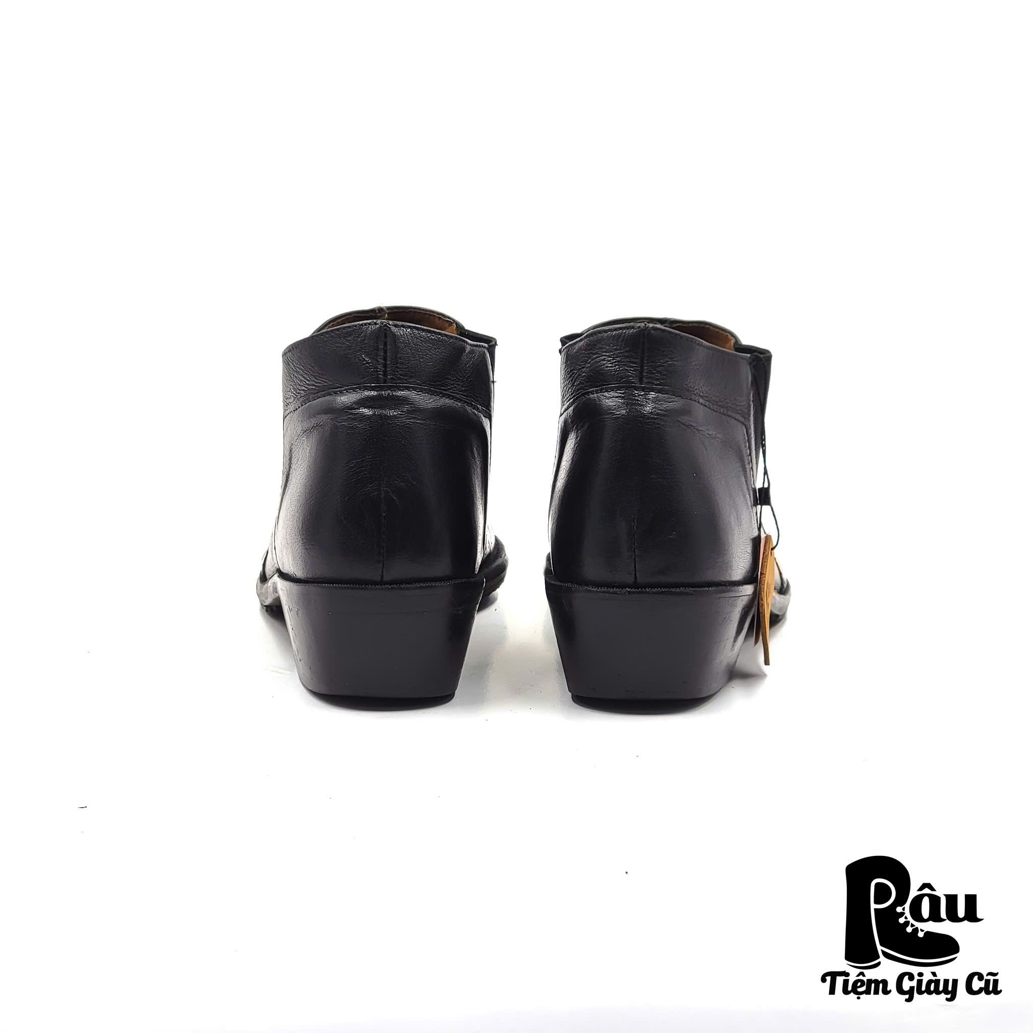 |SIZE 39| STACY ADAMS CROCODILE PRINT CHELSEA BOOT AM39-6487