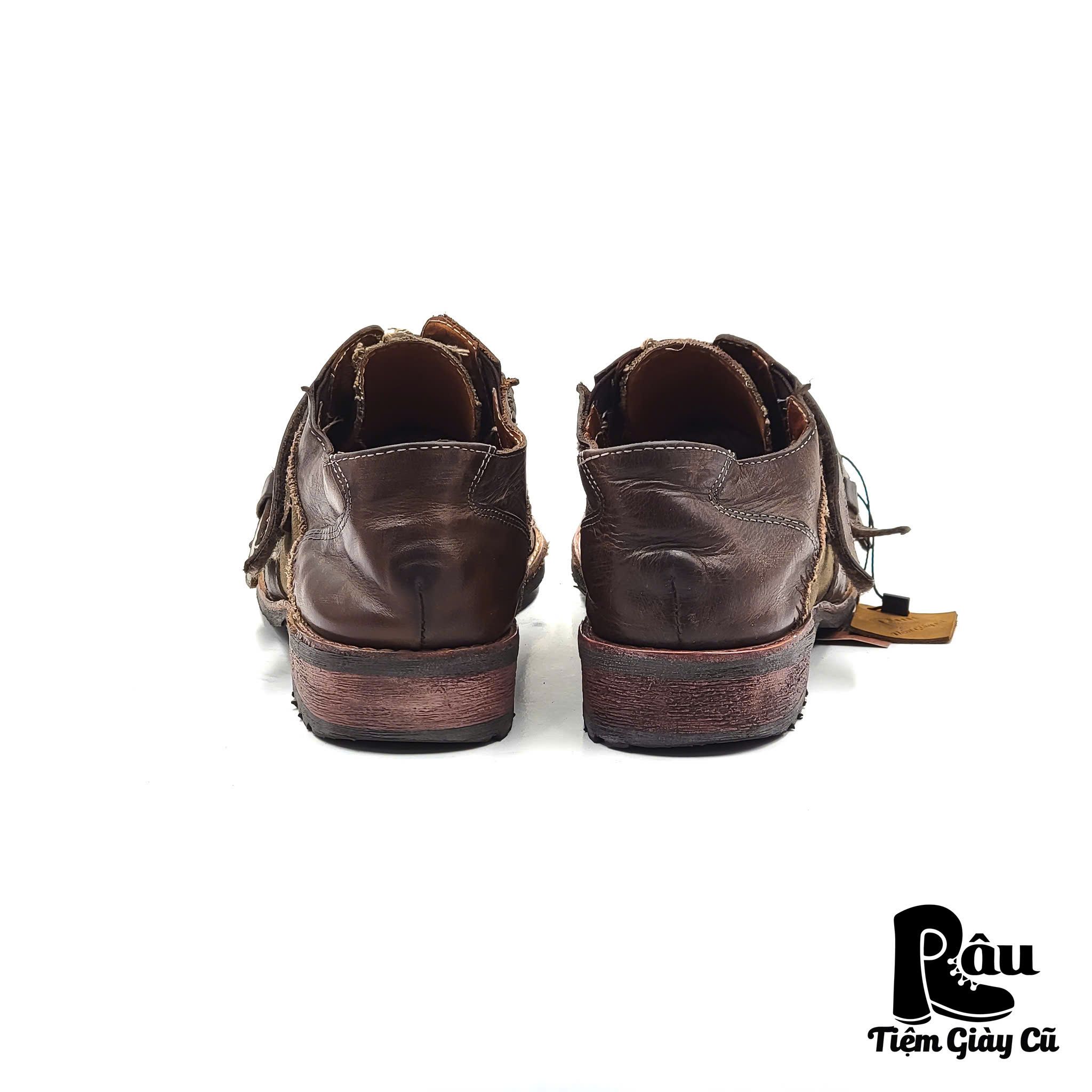 |SIZE 40| WHOOP'EE' BUCKLE STRAP SHOES Z40-6389