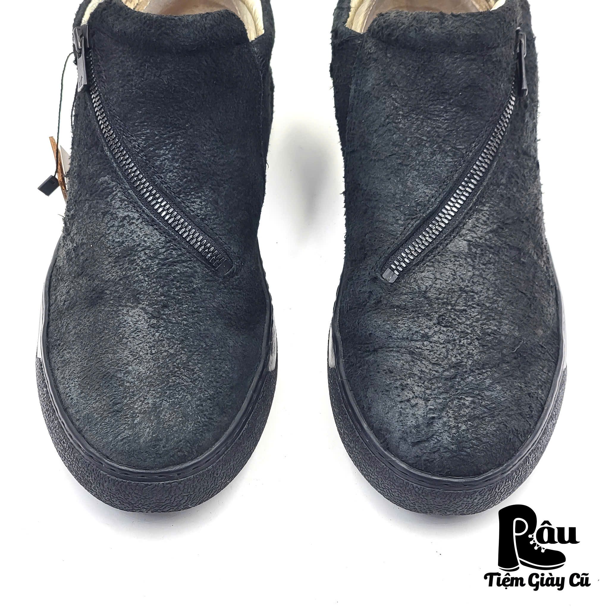 |SIZE 40| STRUM ADDICT DIAGONAL ZIPPER FLAT LEATHER SNEAKER AN40-6471
