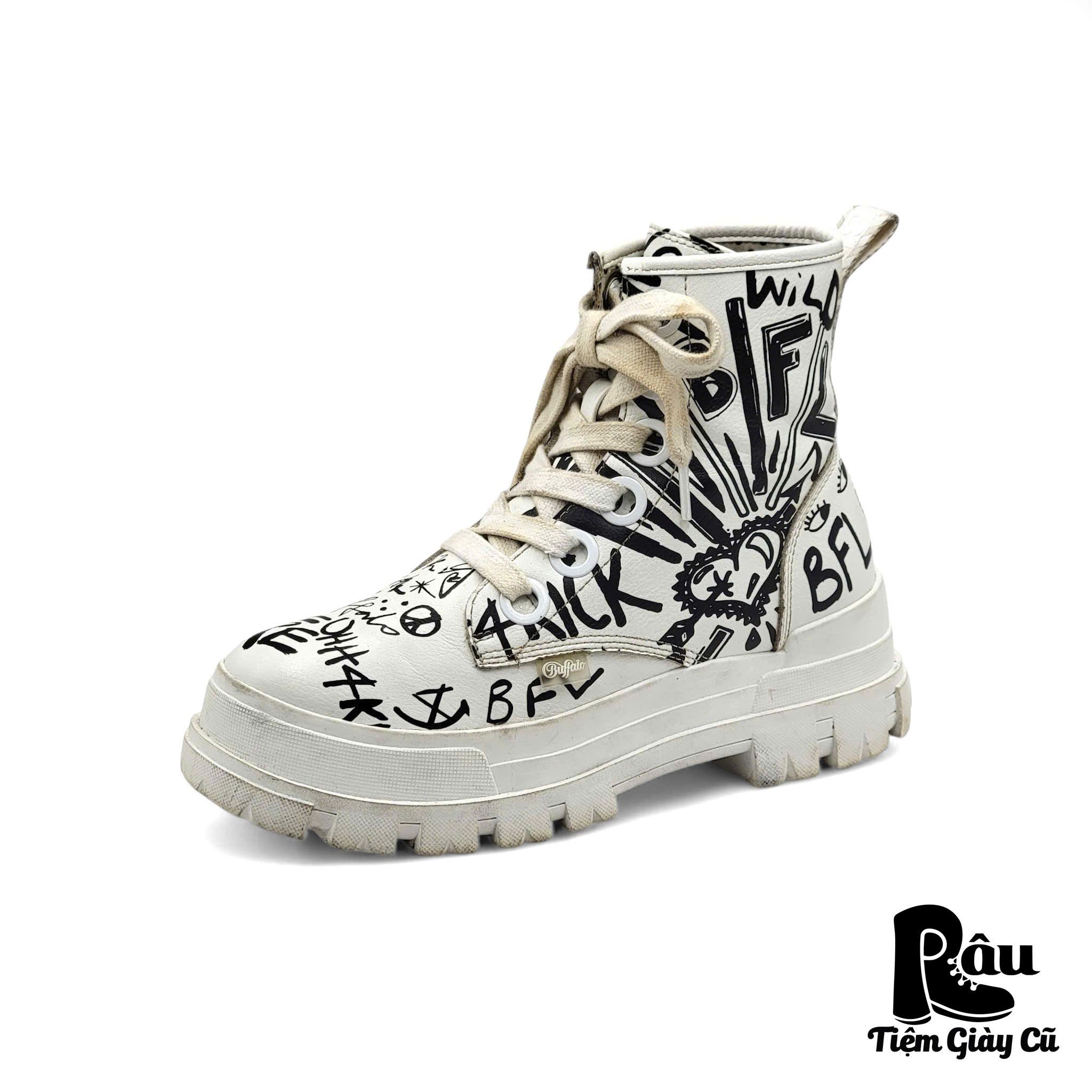 |SIZE 38.5| BUFFALO ASPHA VEGAN LACE UP HI BOOT Z38.5-6777