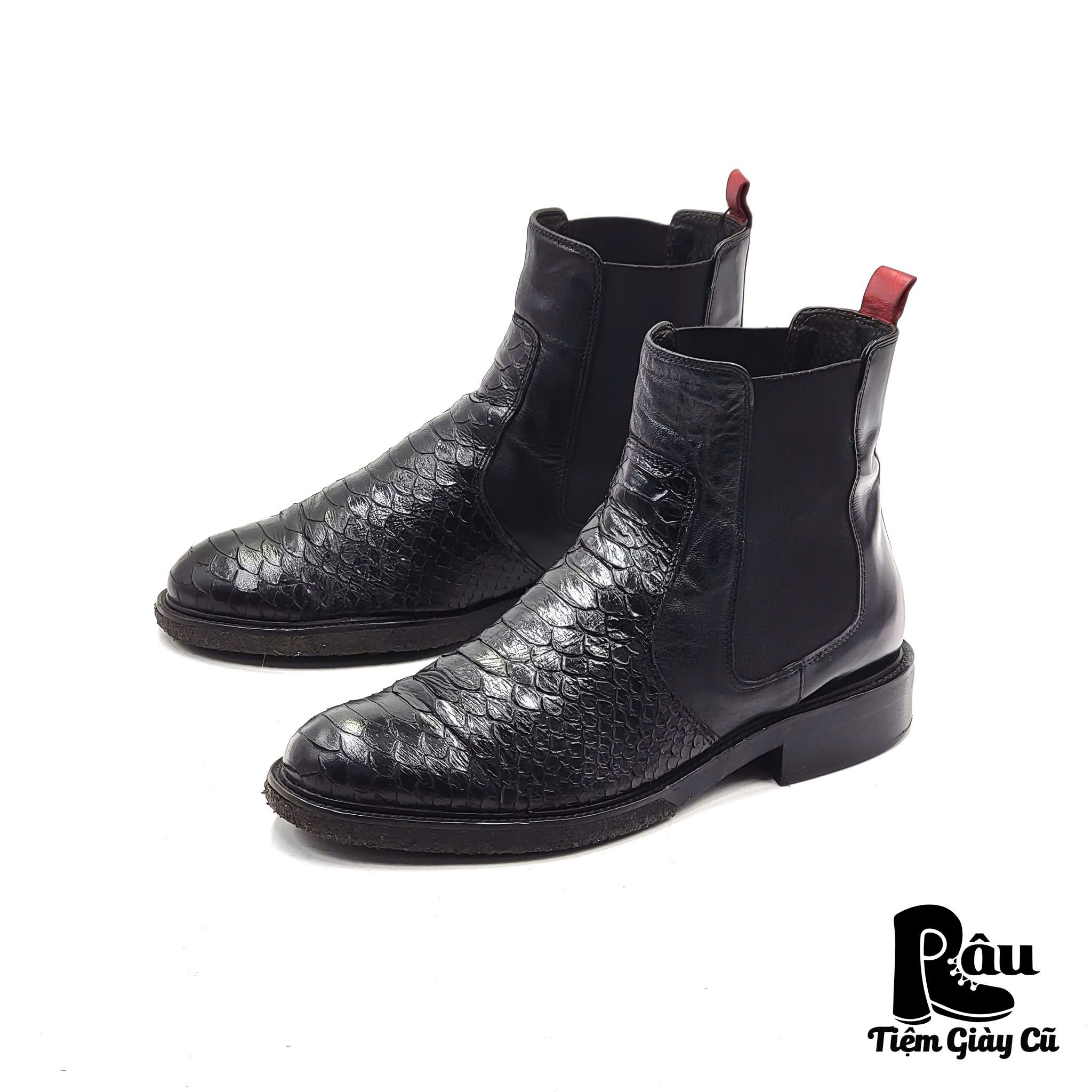 |SIZE 39| BILLI BI COPENHAGEN 27424 BLACK / RED CHELSEA BOOT AP39-6793