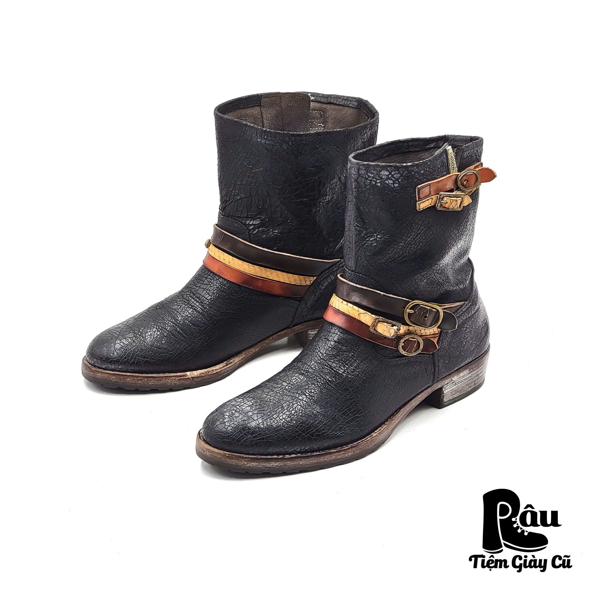 |SIZE 38| AREA FORTE DISTRESSED CRACKED LEATHER STRAPS BOOT Z38-6810