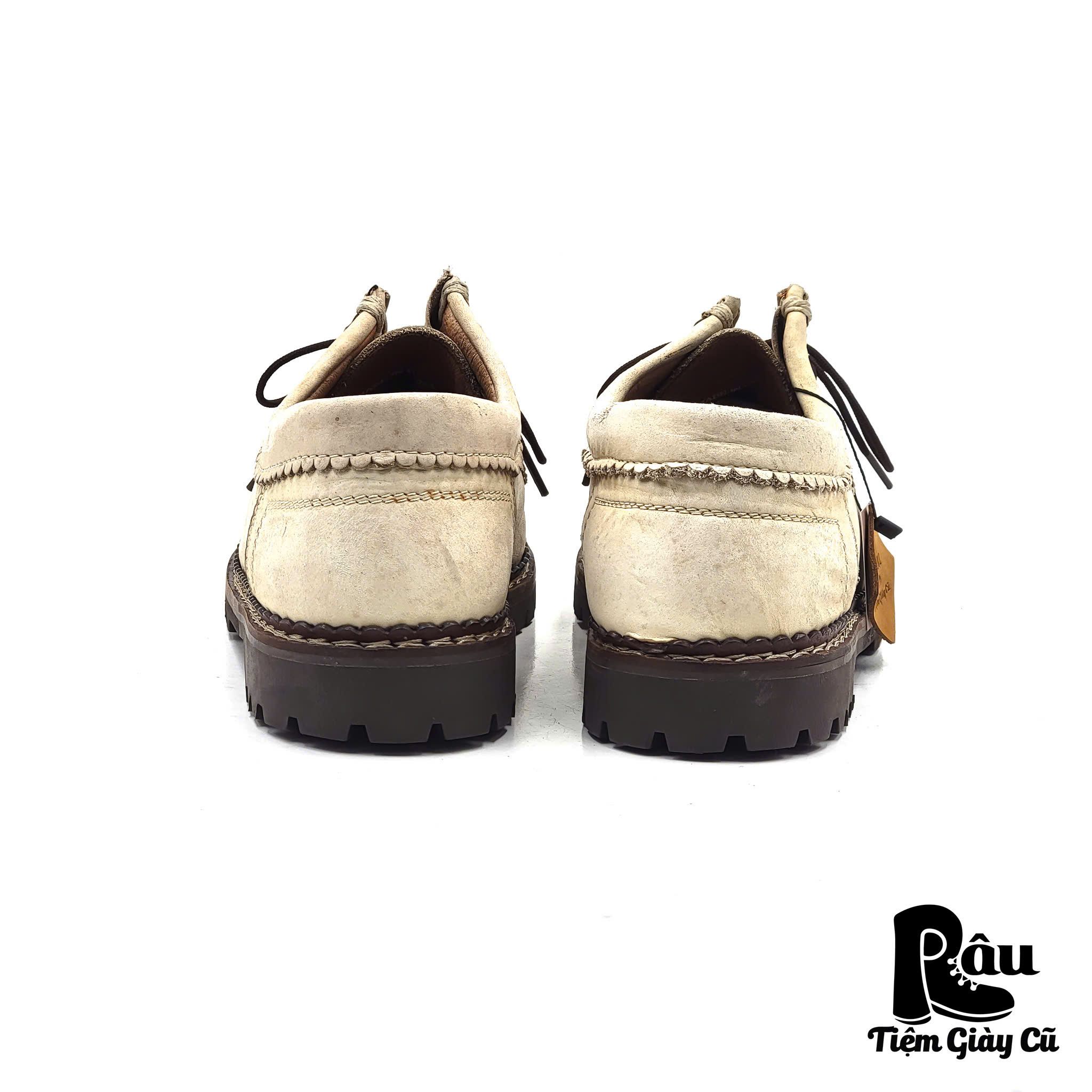 |SIZE 43| UNITED COLOR OF BENETTON LUG SOLE MOCCASIN BOOT Z43-6632