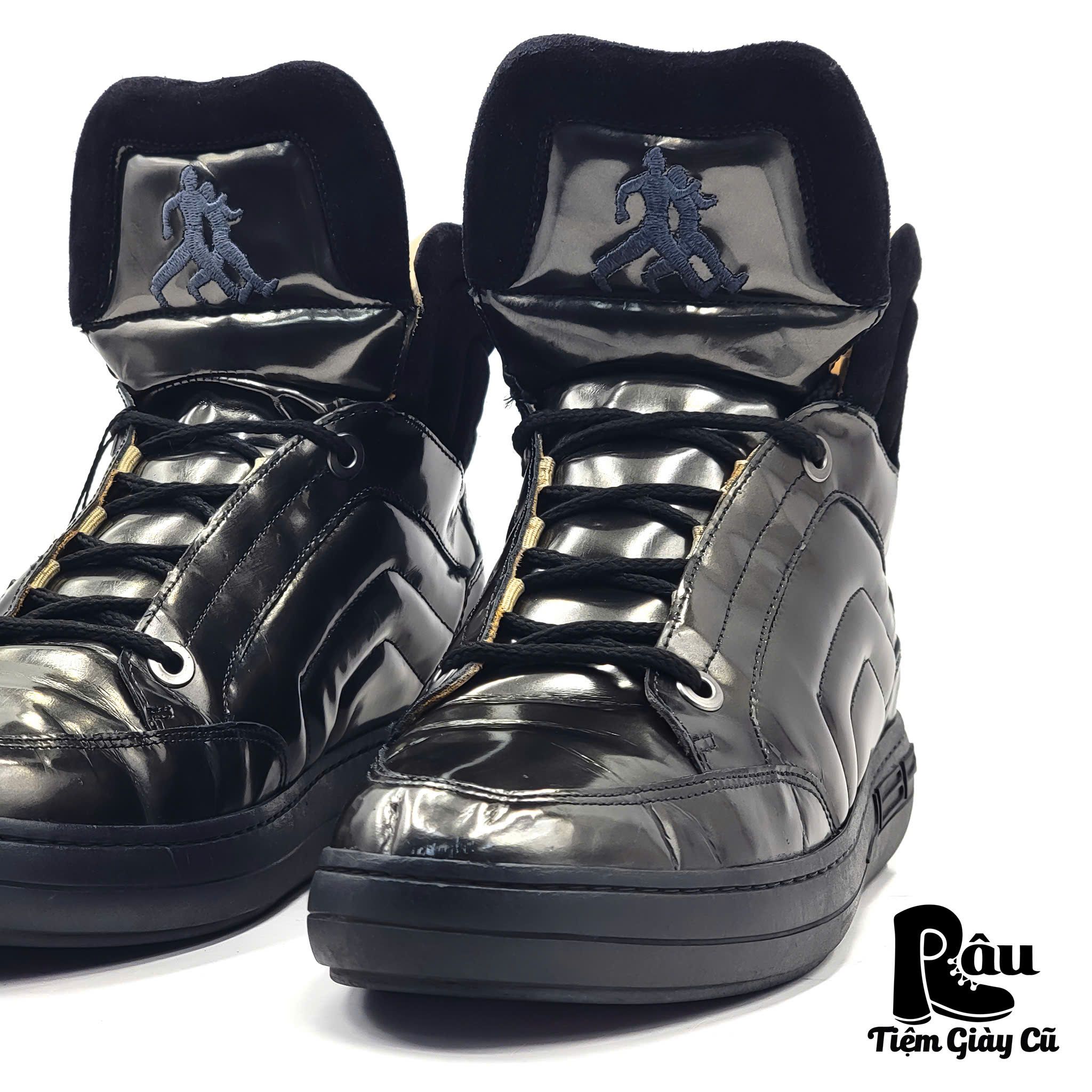 |SIZE 40| JEAN BAPTISTE RAUTUREAU HIGH-TOP BLACK PATENT LEATHER SNEAKER Z40-6849