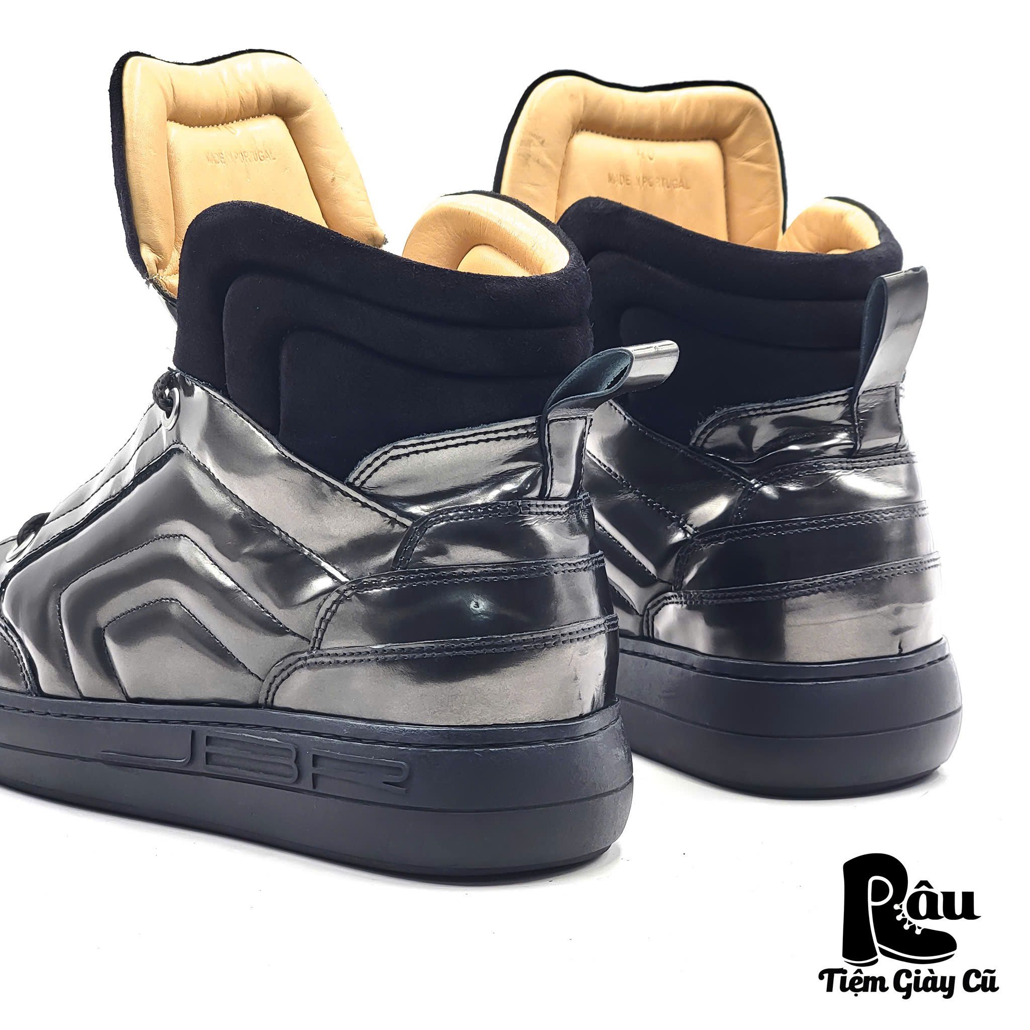 |SIZE 40| JEAN BAPTISTE RAUTUREAU HIGH-TOP BLACK PATENT LEATHER SNEAKER Z40-6849