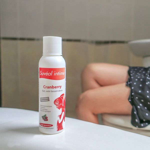 Suvéal Intime Cranberry: Dung Dịch Vệ Sinh Phụ Nữ