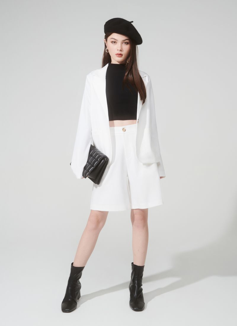 QUẦN SHORT DÀI MONO TRẮNG