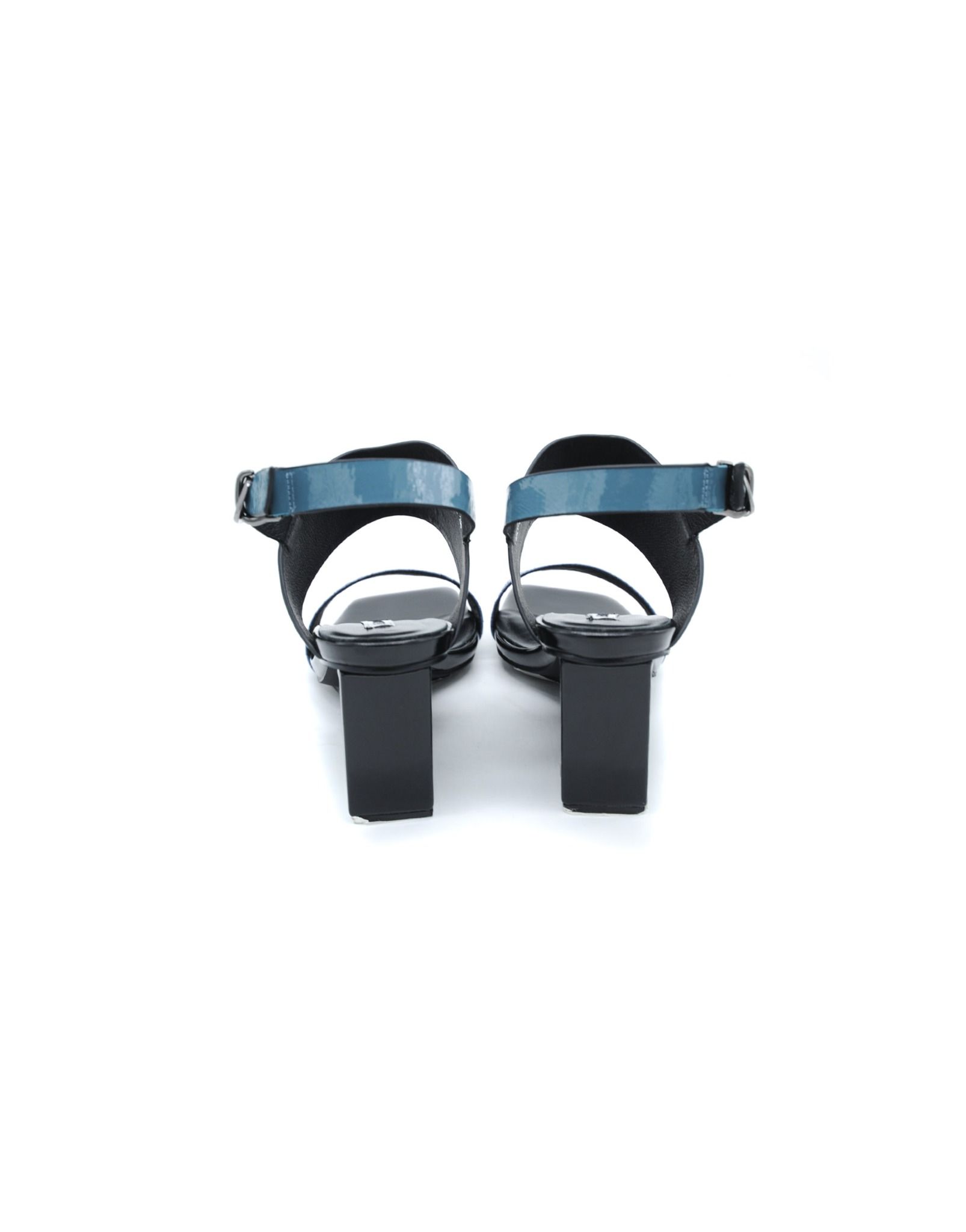 Xăng đan nữ 1A10MH56PK11M15