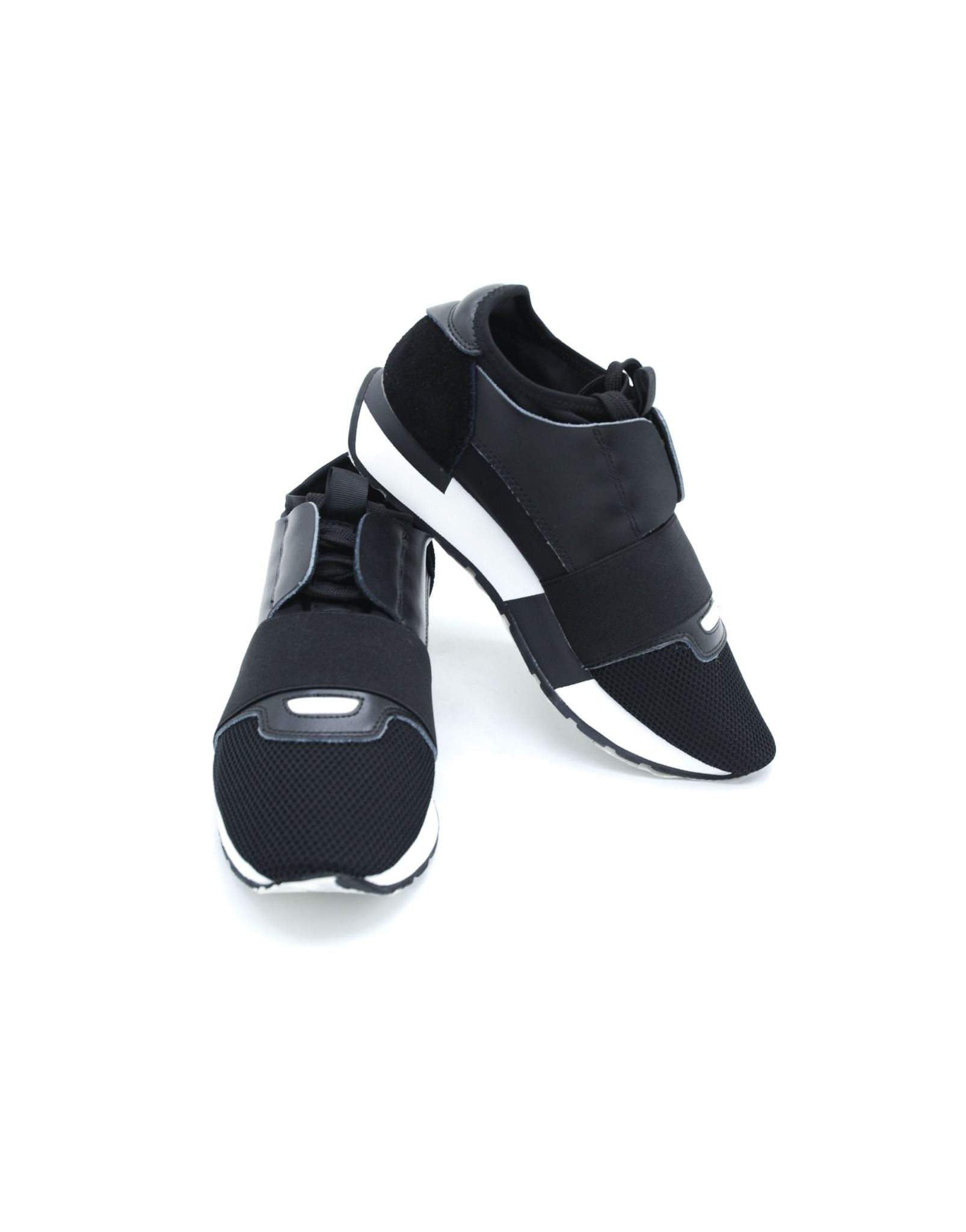 Sneakers nữ 1A10MH64PK19M25