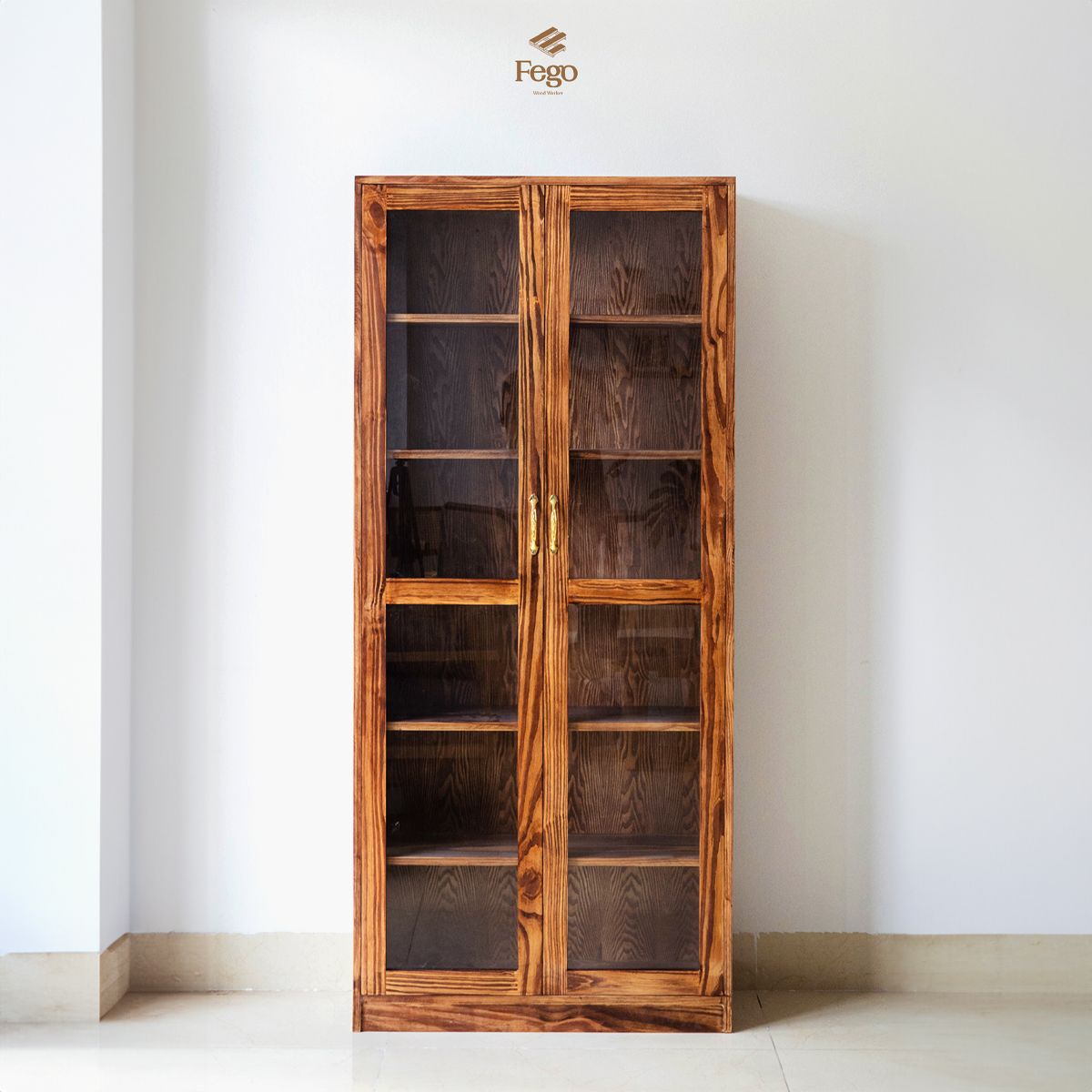 Tủ kính gỗ tự nhiên FEGO