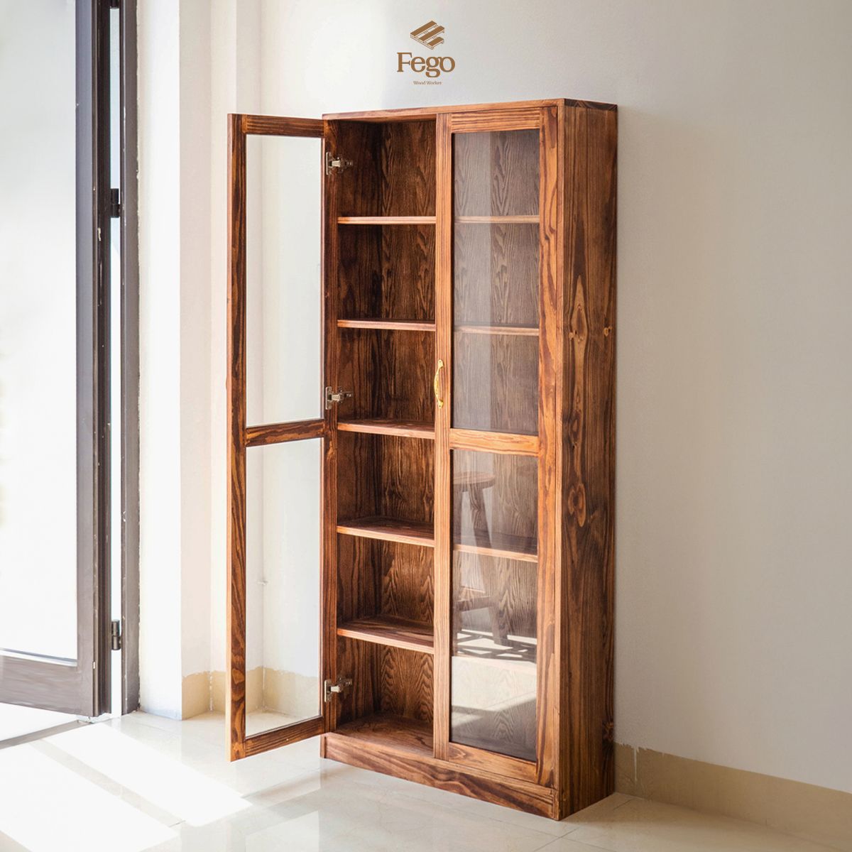 Tủ kính gỗ tự nhiên FEGO