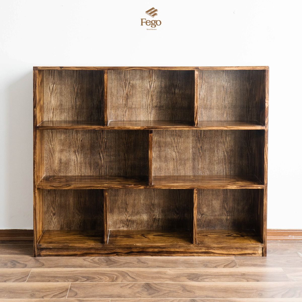 Kệ sách sole 3 tầng có ốp lưng FEGO