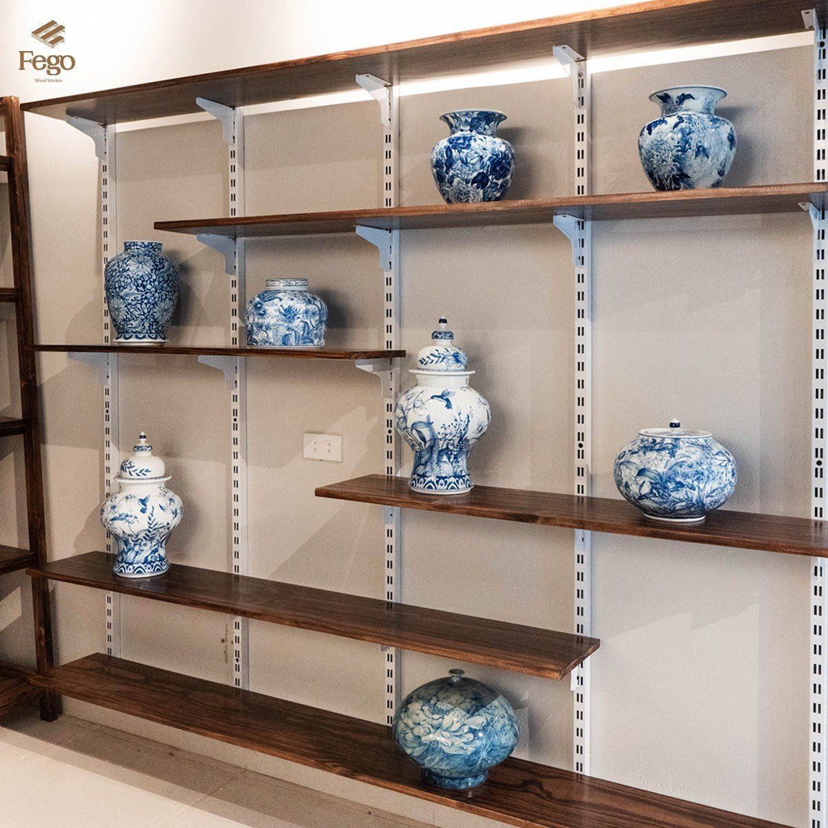 JOY Shelf - kệ sách nâng hạ FEGO